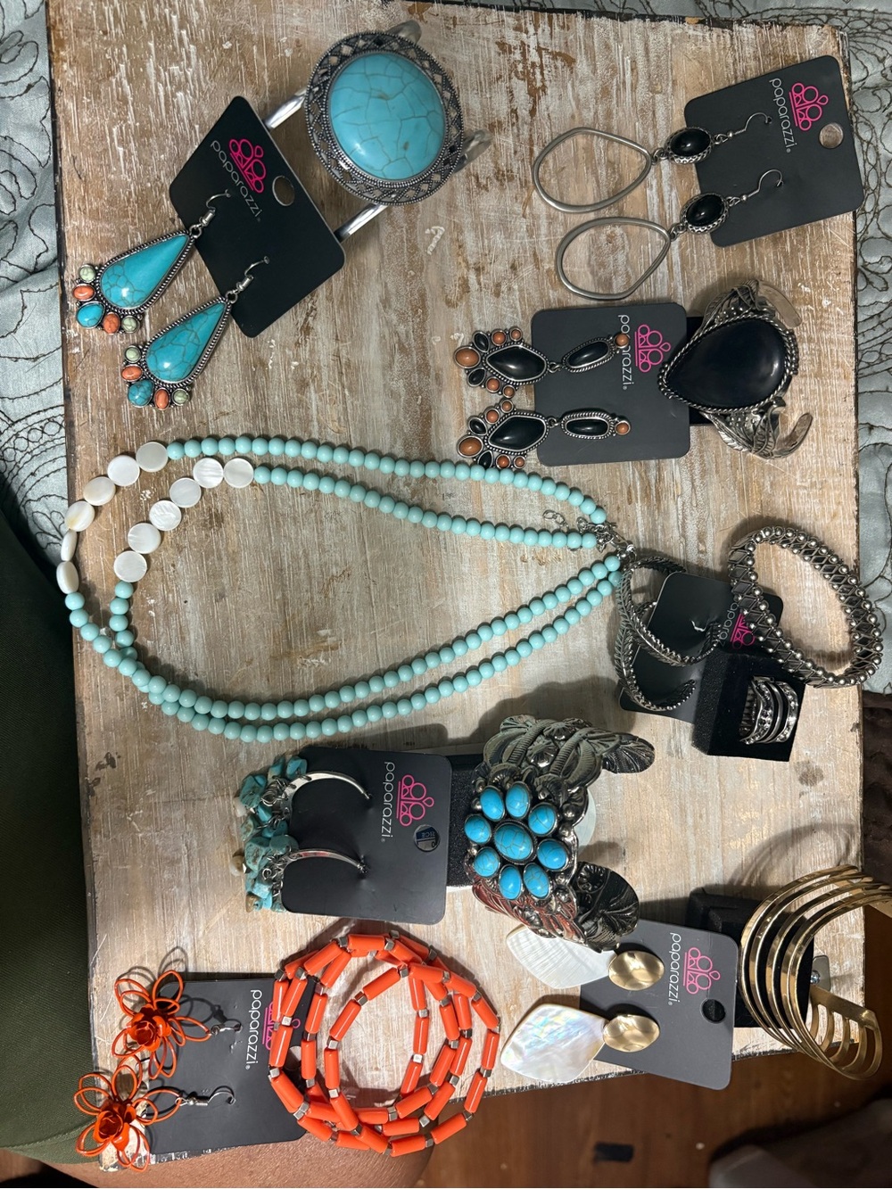 paparazzi Turquoise & Coral Beaded Necklace Set. Bracelets, Necklace and ring.